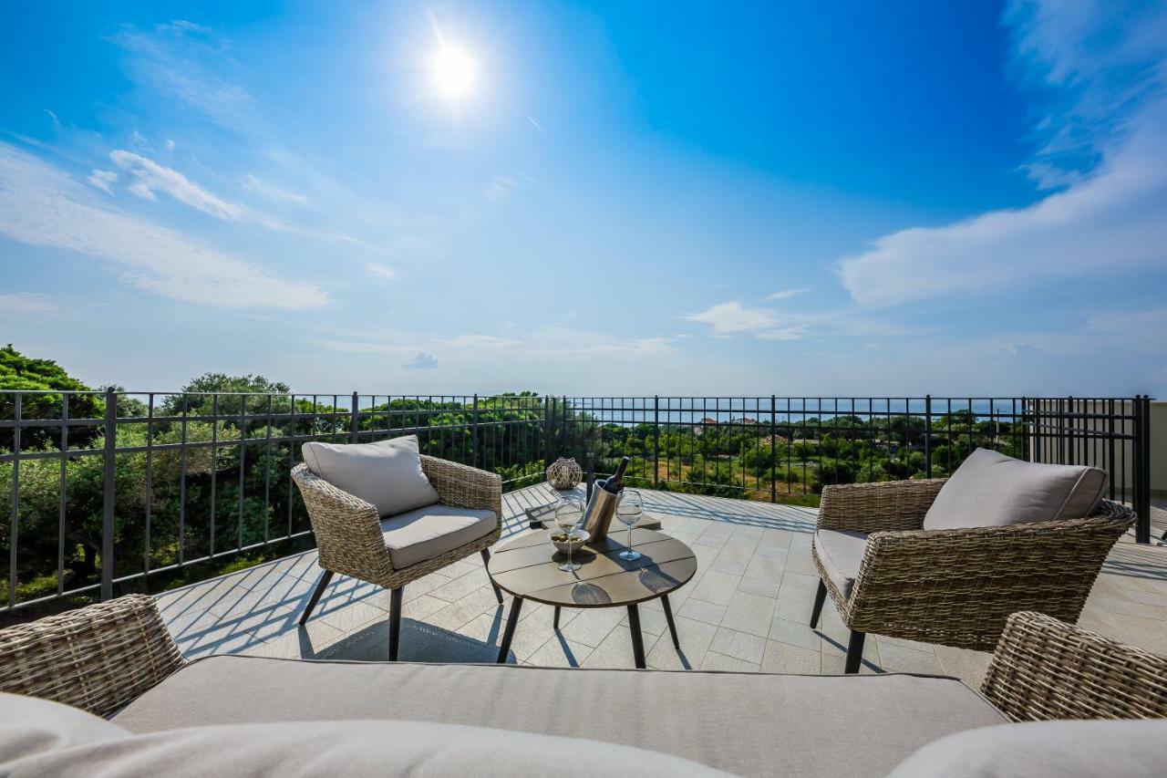 Villa Bramasole Lun Novalja Buitenkant foto