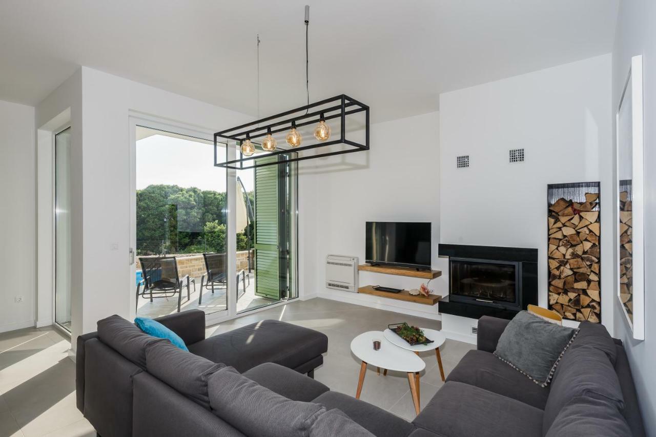 Villa Bramasole Lun Novalja Buitenkant foto